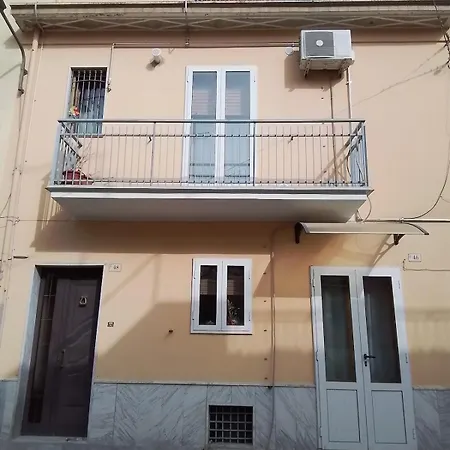 Monolocale Accogliente Con Angolo Cottura